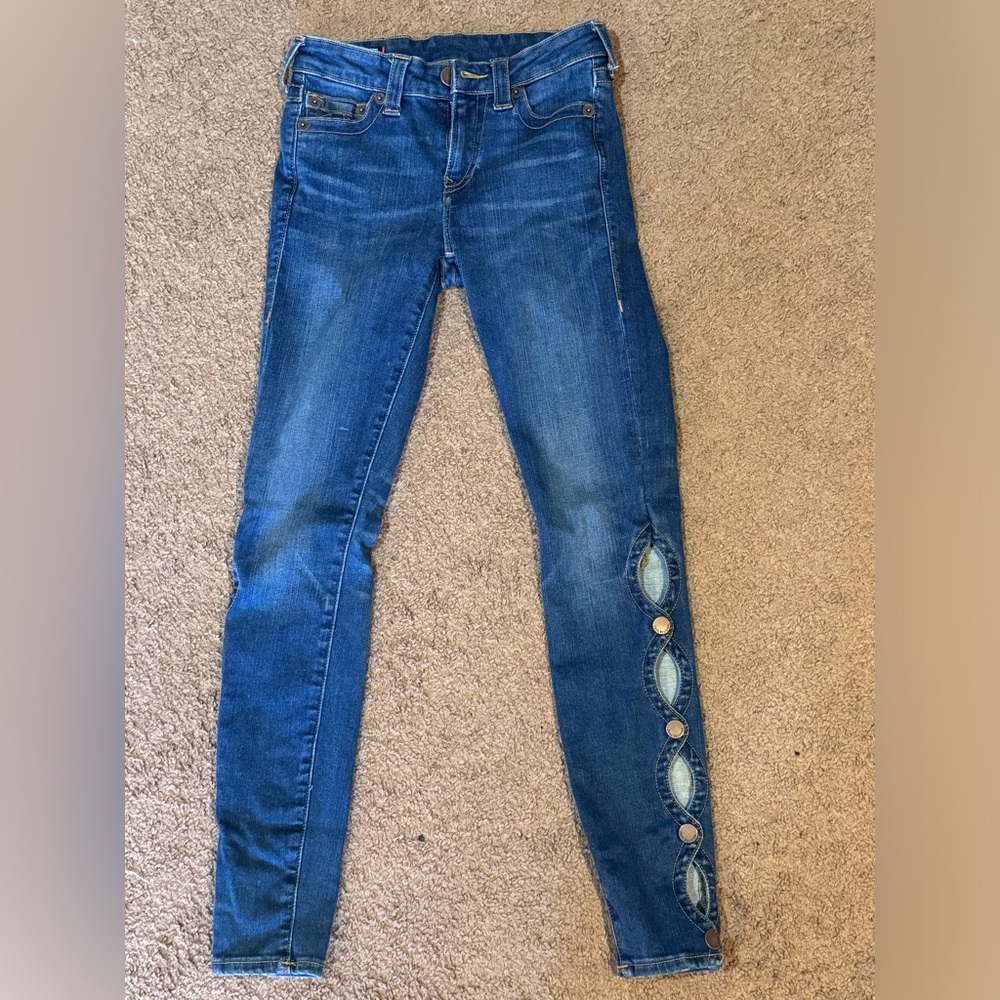 True Religion mid rise super skinny size 27